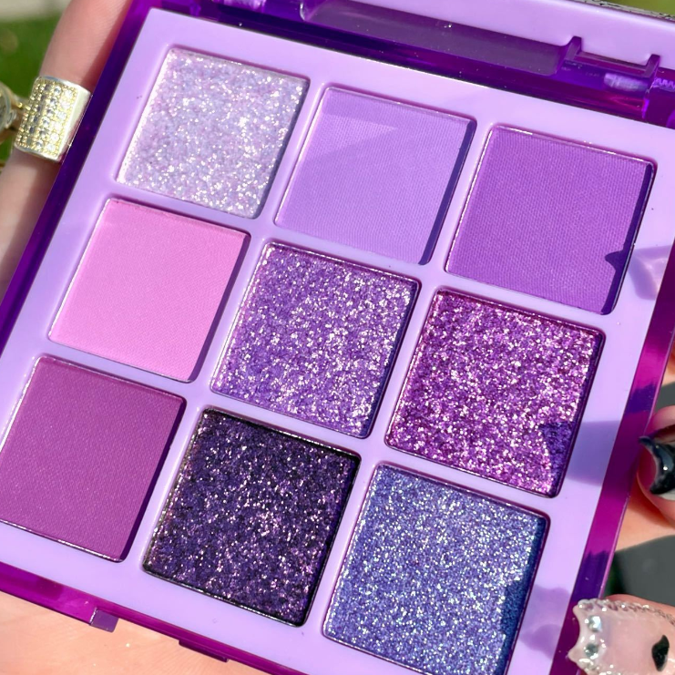 INSFANY Eyeshadow Palette (9 Shades)