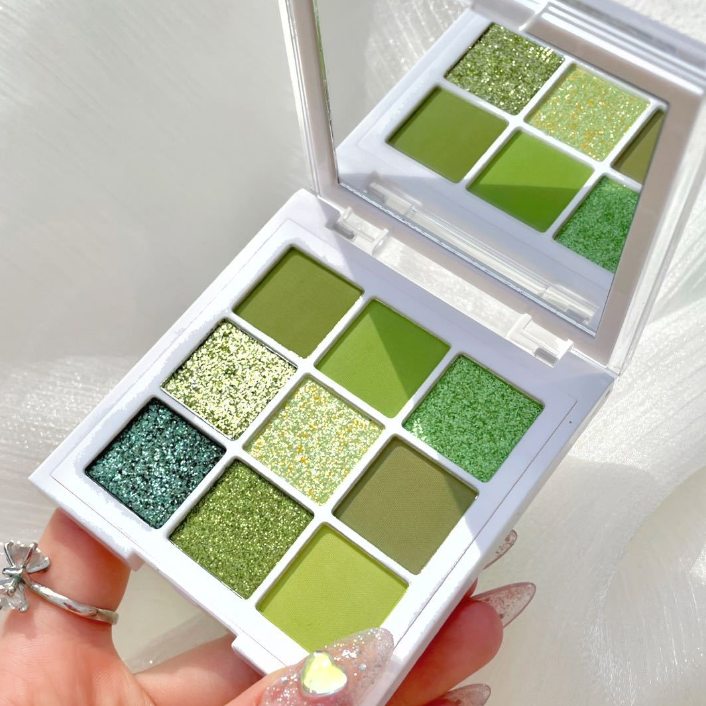 INSFANY Eyeshadow Palette (9 Shades)